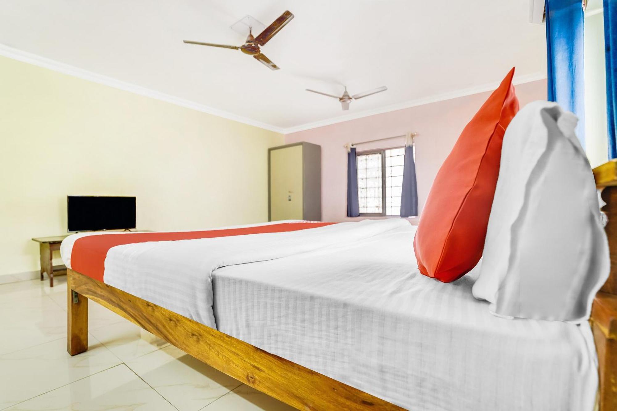 Oyo Flagship 9009 Tc Guest House Bhubaneswar Exterior foto