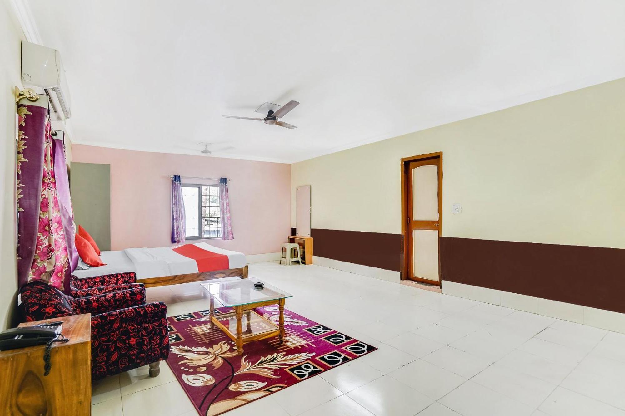 Oyo Flagship 9009 Tc Guest House Bhubaneswar Exterior foto